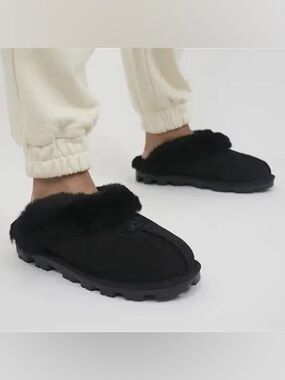 UGG Coquette Black Shearling and Suede Shearling Clog Slippers Size 7